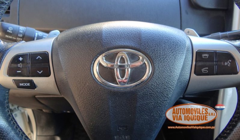 
								TOYOTA VOXY AÑO 2010 full									