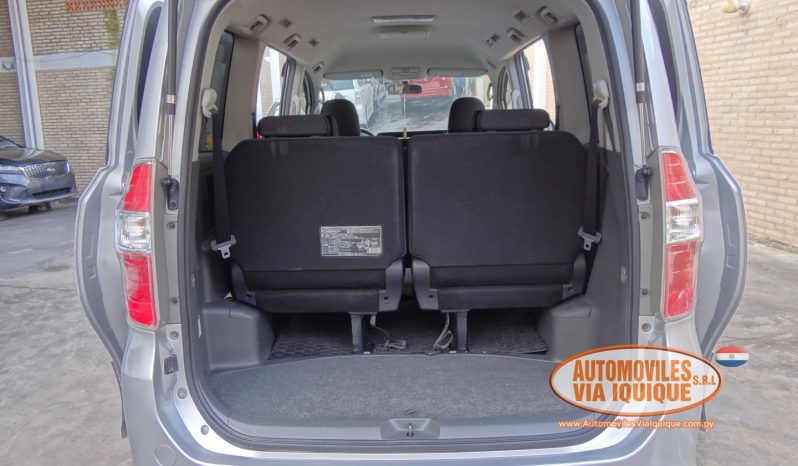 
								TOYOTA NOAH AÑO 2008 full									