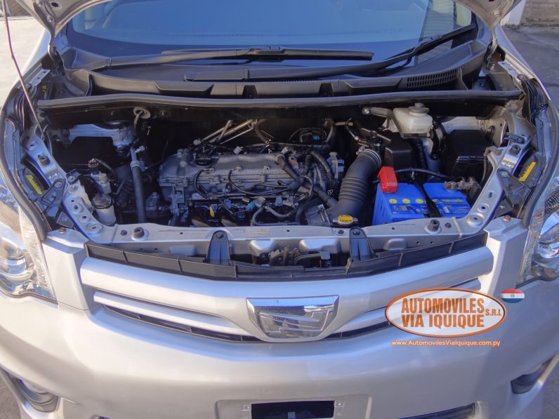 
								TOYOTA NOAH AÑO 2010 full									
