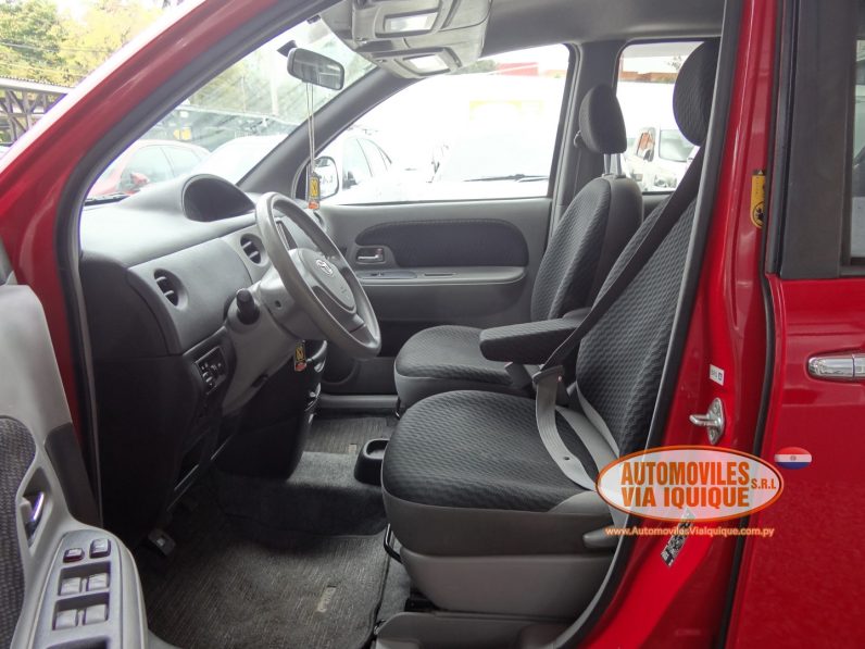 
								TOYOTA SIENTA AÑO 2009 full									