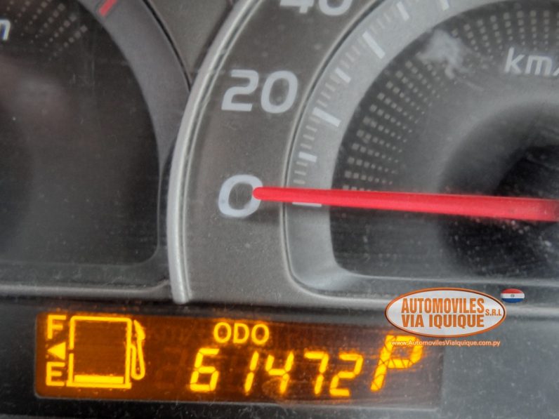 
								TOYOTA SIENTA AÑO 2009 full									