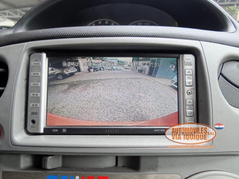 
								TOYOTA SIENTA AÑO 2009 full									