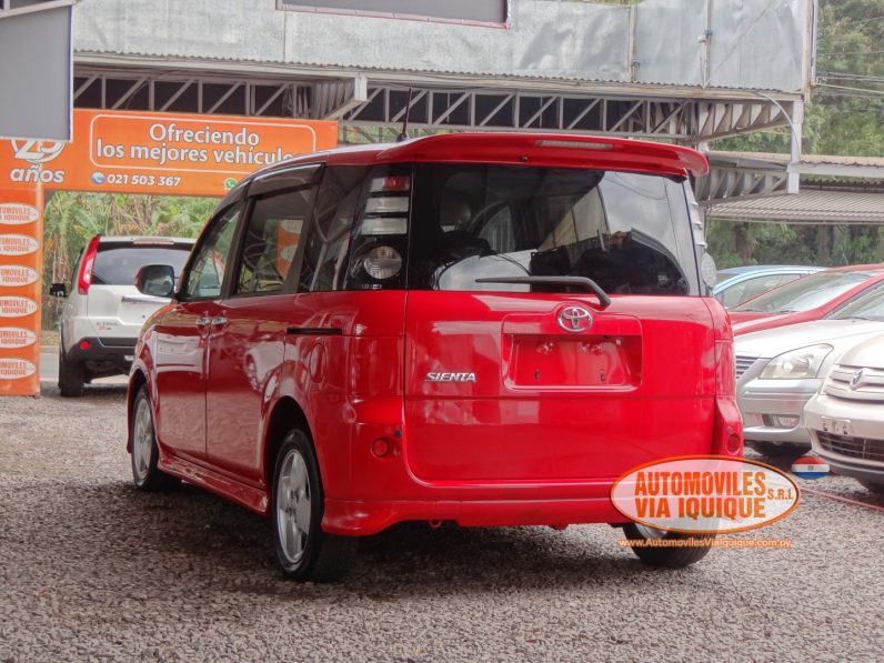 
								TOYOTA SIENTA AÑO 2009 full									