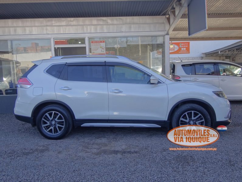 
								NISSAN X-TRAIL AÑO 2014 full									