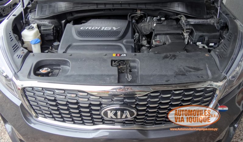 
								KIA SORENTO AÑO 2018 full									