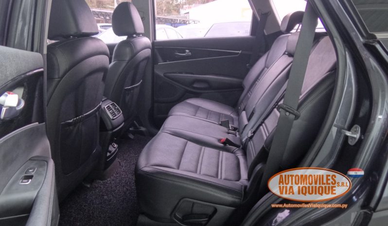 
								KIA SORENTO AÑO 2018 full									