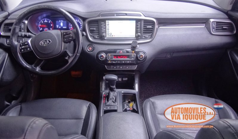 
								KIA SORENTO AÑO 2018 full									