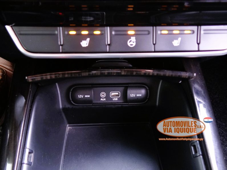 
								KIA SORENTO AÑO 2018 full									