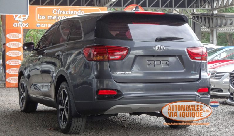 
								KIA SORENTO AÑO 2018 full									