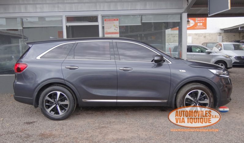 
								KIA SORENTO AÑO 2018 full									