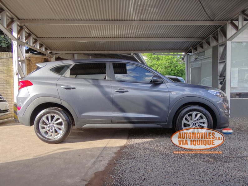 
								HYUNDAI TUCSON AÑO 2016 full									