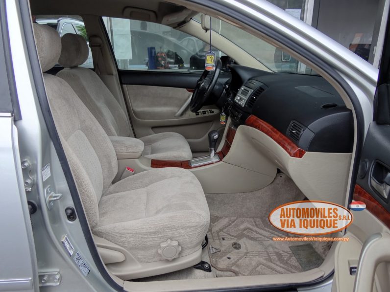 
								TOYOTA PREMIO AÑO 2002 full									