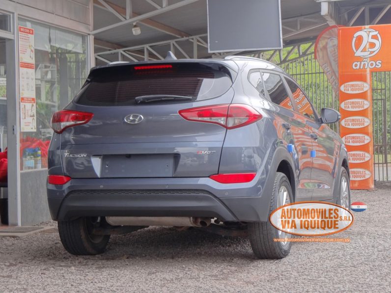 
								HYUNDAI TUCSON AÑO 2016 full									