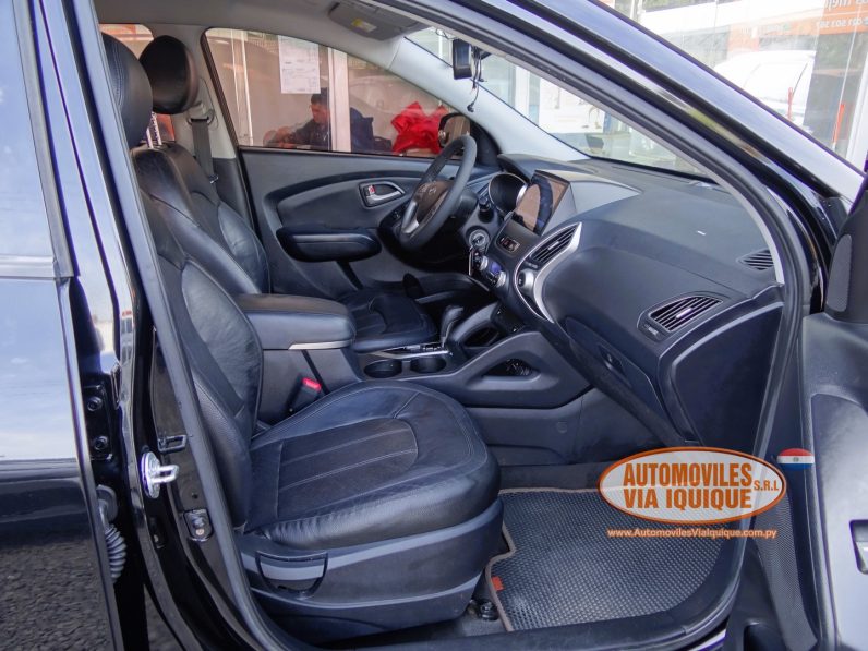 
								HYUNDAI TUCSON AÑO 2010 full									