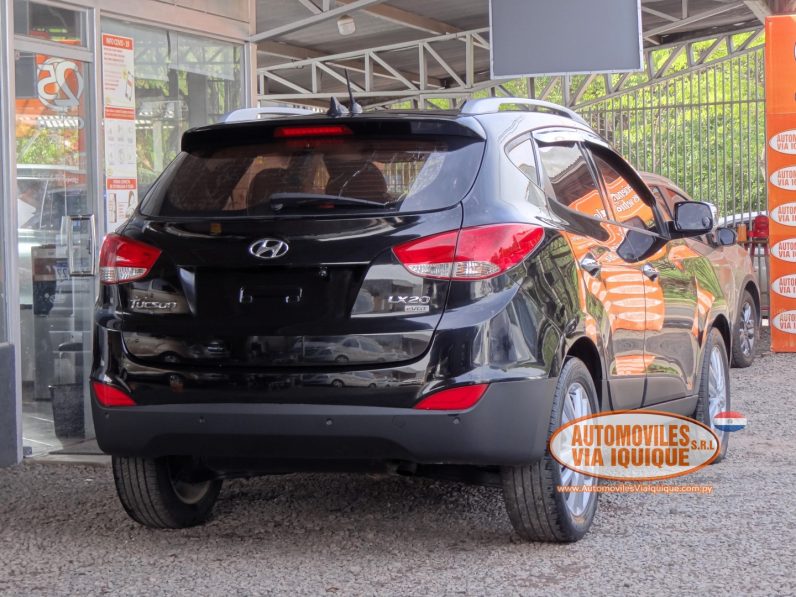 
								HYUNDAI TUCSON AÑO 2010 full									