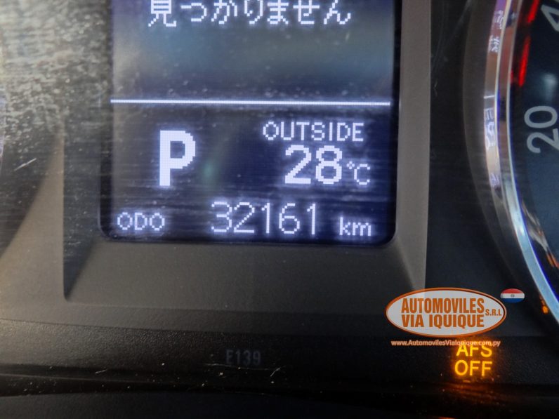 
								TOYOTA NEW AURIS AÑO 2012 full									
