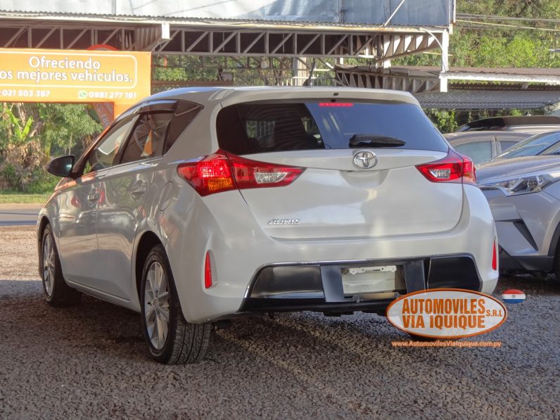 
								TOYOTA NEW AURIS AÑO 2012 full									