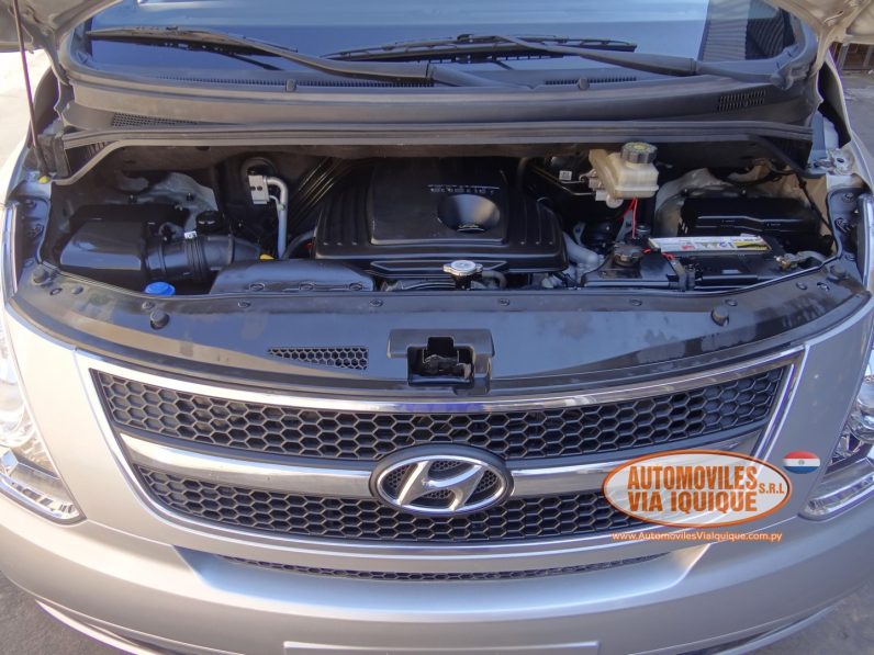 
								HYUNDAI STAREX AÑO 2008 full									