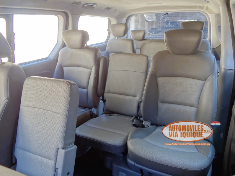 
								HYUNDAI STAREX AÑO 2008 full									