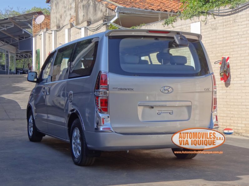 
								HYUNDAI STAREX AÑO 2008 full									