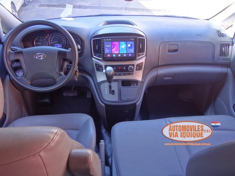 
								HYUNDAI STAREX AÑO 2017 full									