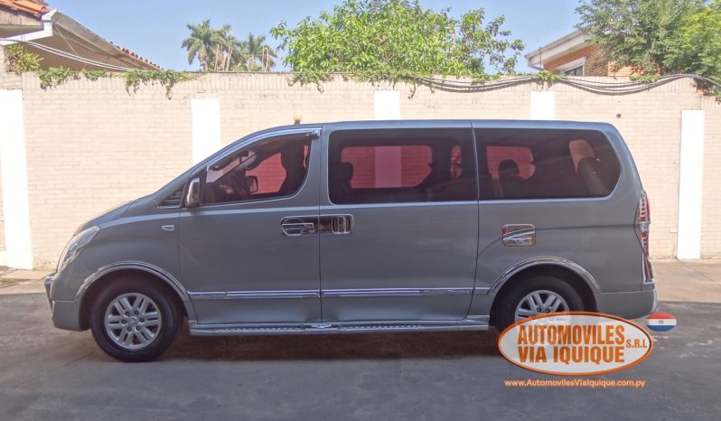 
								HYUNDAI STAREX AÑO 2017 full									