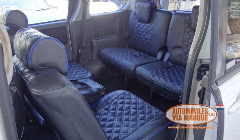 
								TOYOTA VOXY AÑO 2008 full									