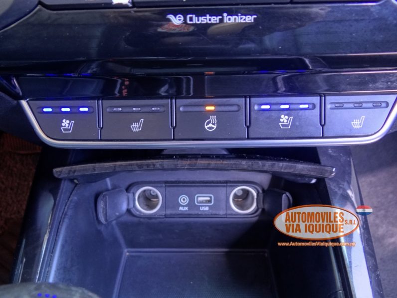 
								KIA SORENTO AÑO 2015 full									