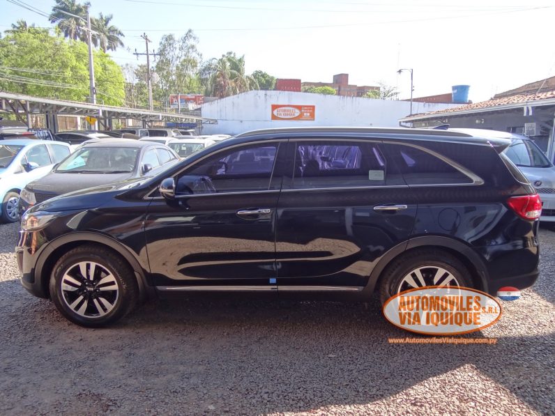 
								KIA SORENTO AÑO 2015 full									