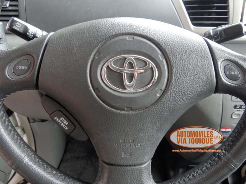 
								TOYOTA VOXY AÑO 2006 full									