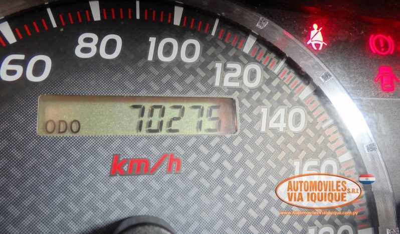 
								TOYOTA VOXY AÑO 2006 full									