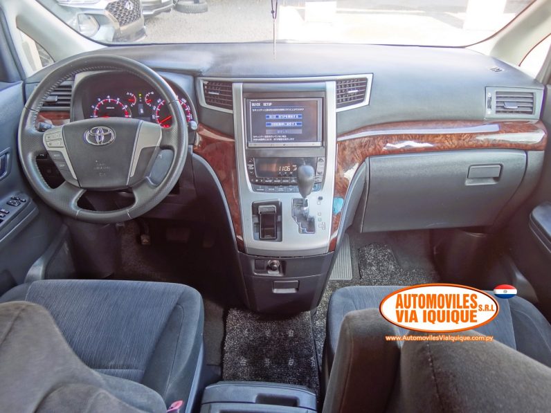 
								TOYOTA VELLFIRE AÑO 2013 full									