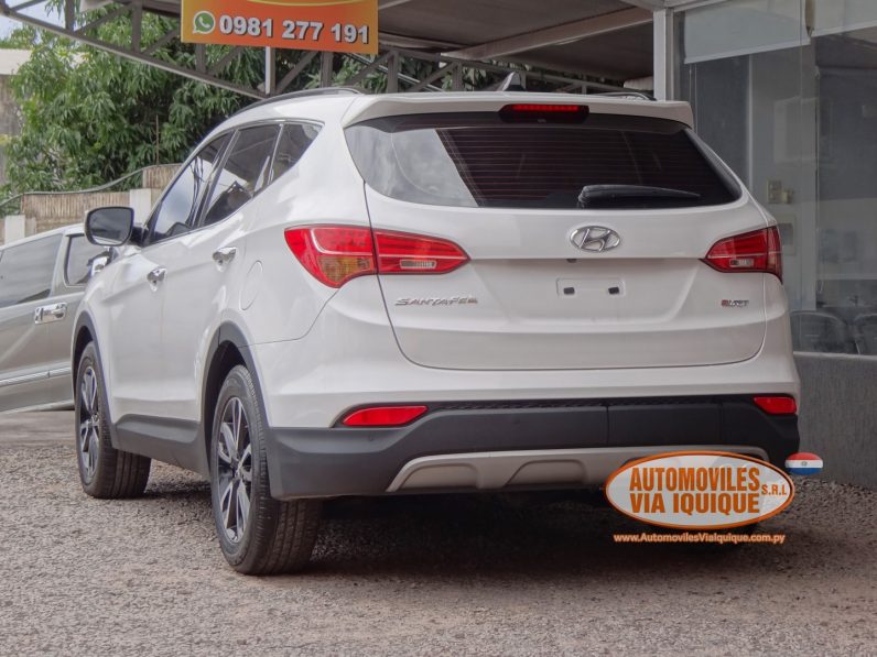 
								HYUNDAI SANTAFE AÑO 2013 full									