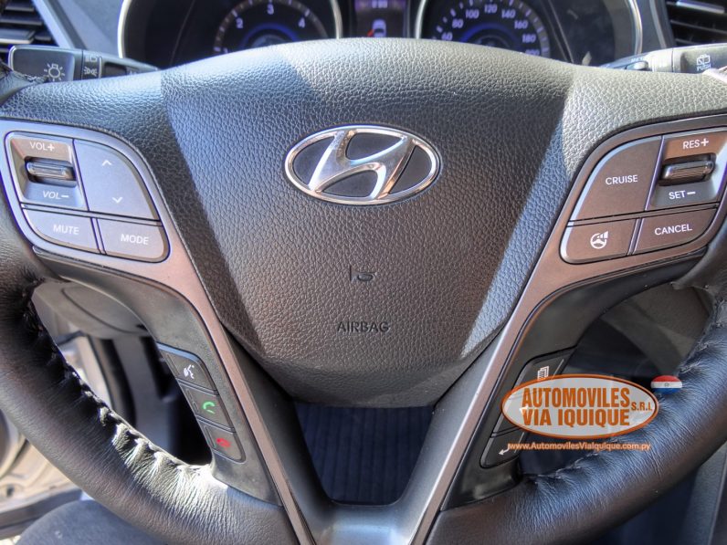 
								HYUNDAI SANTAFE AÑO 2013 full									