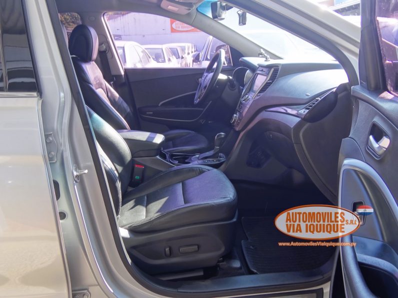
								HYUNDAI SANTAFE AÑO 2013 full									