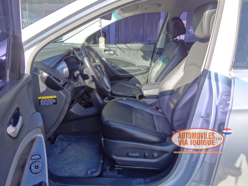 
								HYUNDAI SANTAFE AÑO 2013 full									