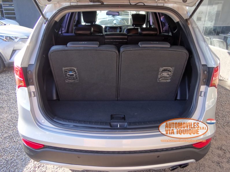 
								HYUNDAI SANTAFE AÑO 2013 full									