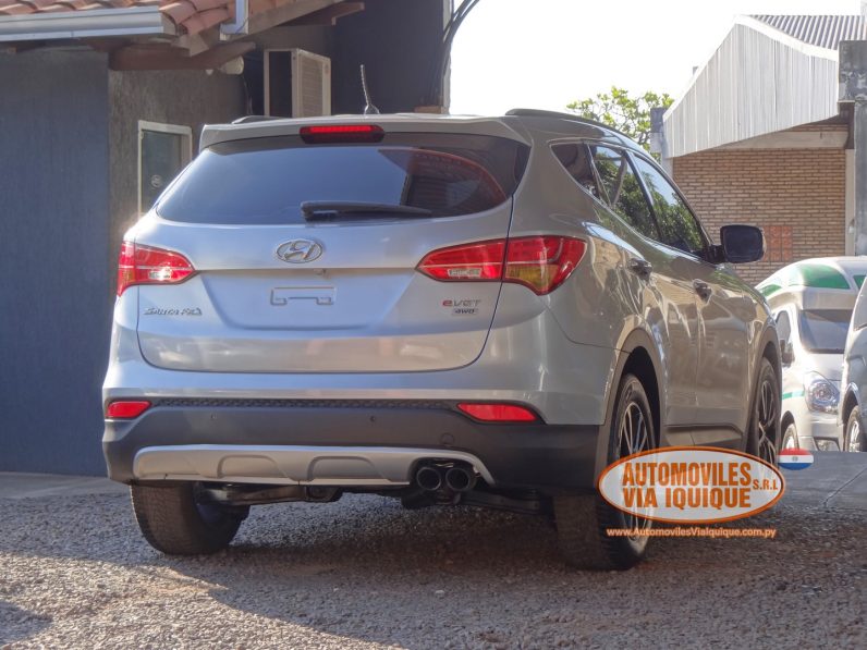 
								HYUNDAI SANTAFE AÑO 2013 full									