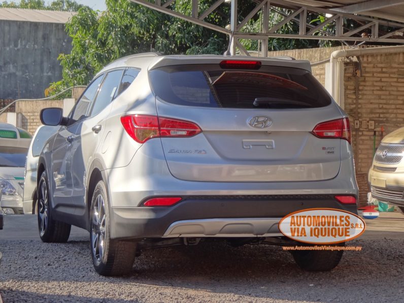 
								HYUNDAI SANTAFE AÑO 2013 full									