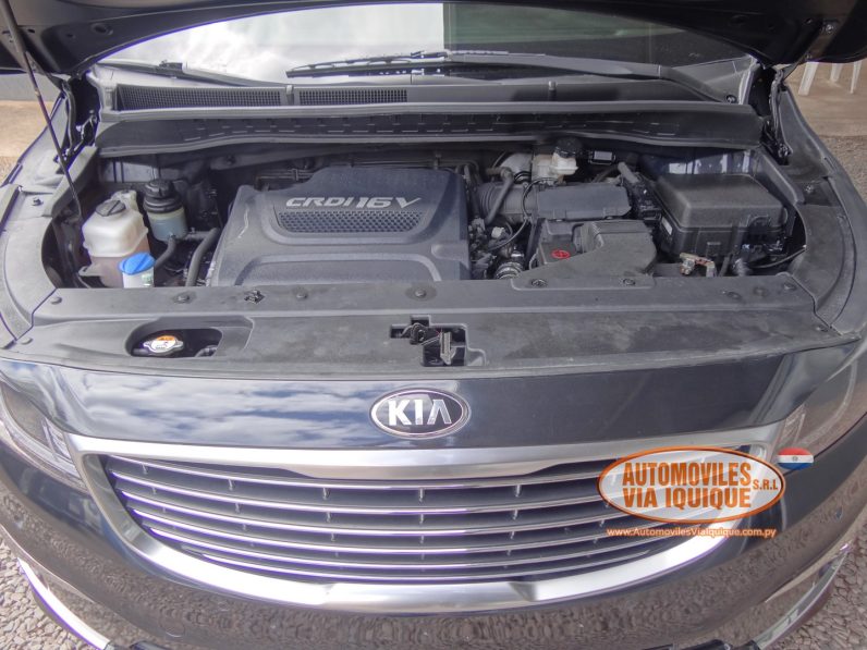 
								KIA CARNIVAL LIMO AÑO 2015 full									