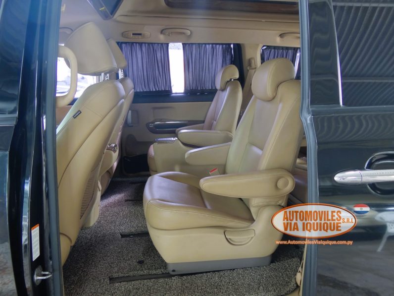 
								KIA CARNIVAL LIMO AÑO 2015 full									