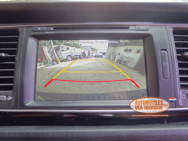 
								KIA CARNIVAL LIMO AÑO 2015 full									